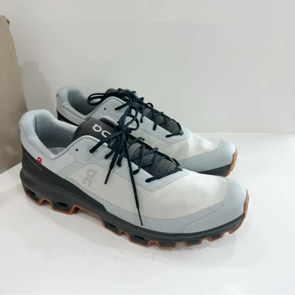 On Running Cloudventure Men’s Trail running shoes