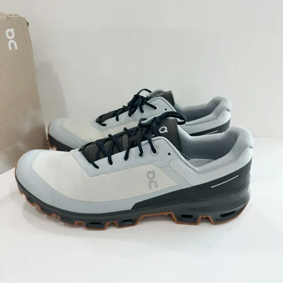 On Running Cloudventure Men’s Trail running shoes