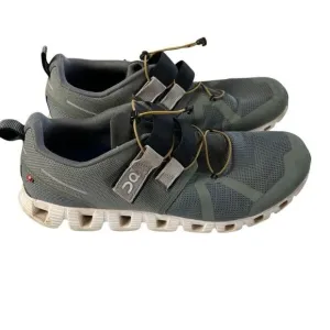 On Cloud Sneakers Gray White Almond Size 10.5