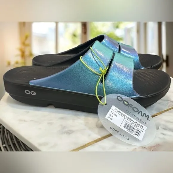 OOFOS OOcloog 00AHH LUXE ATLANTIS TECHNOLOGY Slip On Recovery Clog Men 9 Wome 11