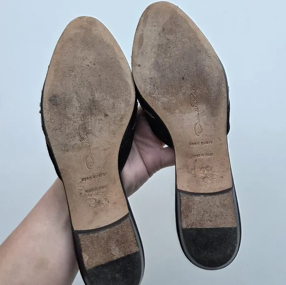 Oscar de la Renta Black &amp; Bronze Leather Filigree Mule 39.5 RUN SMALL
