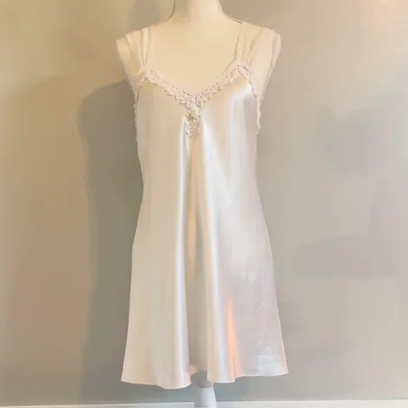 Oscar de la Renta Vintage slip nightie nightgown chemise lingerie