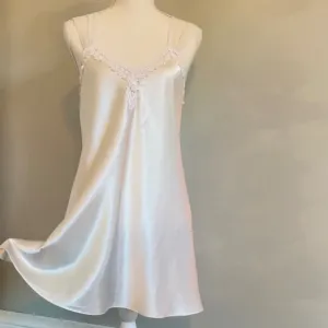 Oscar de la Renta Vintage slip nightie nightgown chemise lingerie