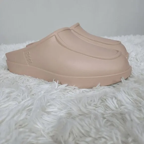 P448 Flo Cipria Nude Pink Clogs size 38-39