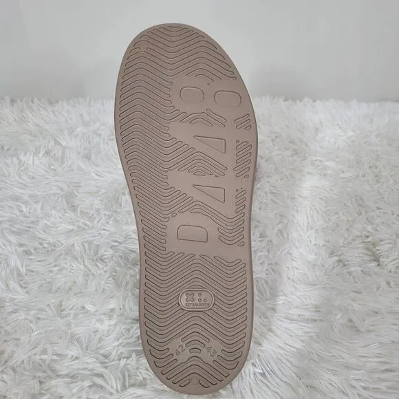 P448 Flo Mimetic Clogs size 36-37