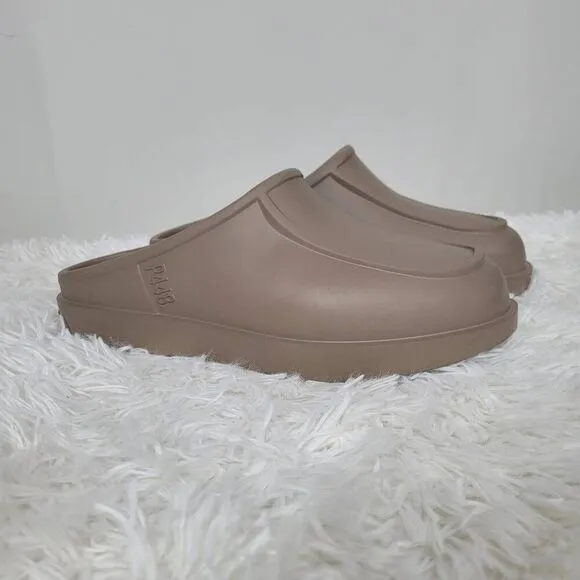 P448 Flo Mimetic Clogs size 36-37