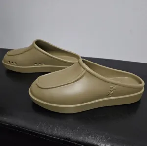 P448 Rubber Slip On Mules - Size EU 38-39 = US 7.5-8.5