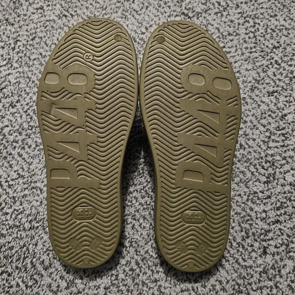 P448 Rubber Slip On Mules - Size EU 38-39 = US 7.5-8.5