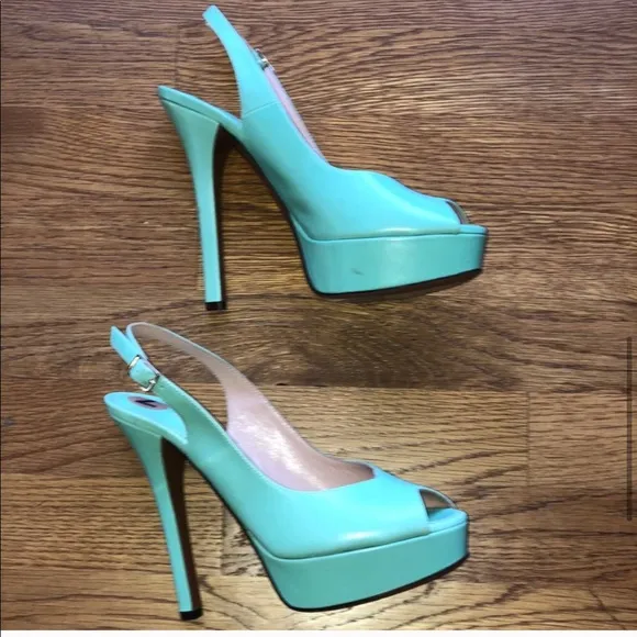 Palter DeLiso Leather Heels, slingback peed toe.