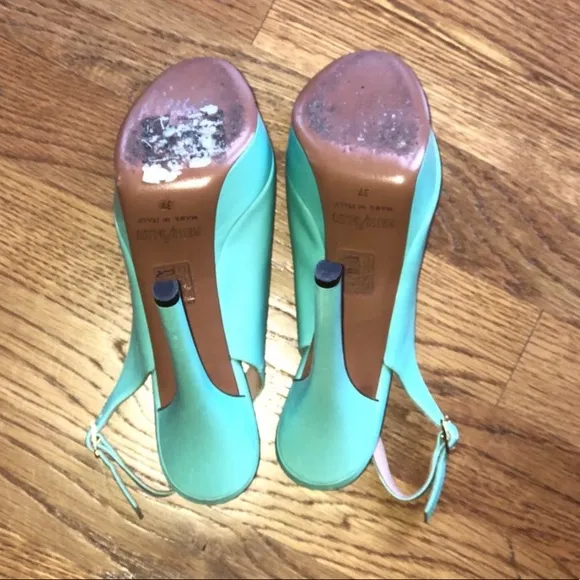 Palter DeLiso Leather Heels, slingback peed toe.