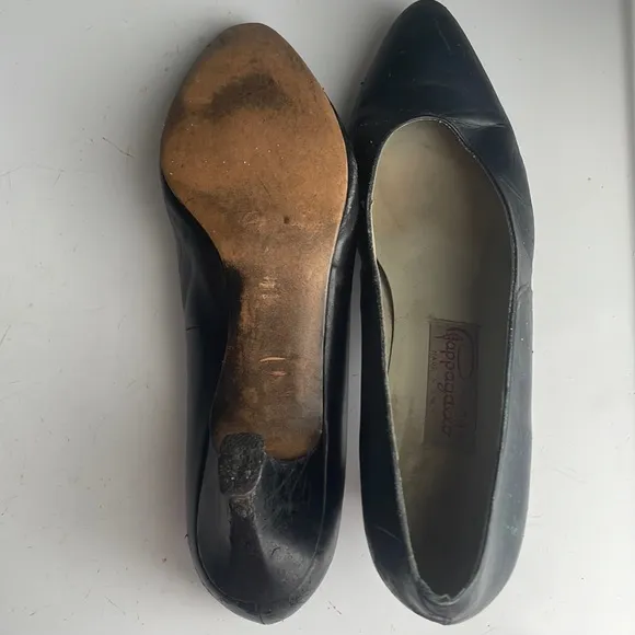 Pappagallo heels black leather pumps Spain women’s size 7 1/2 7.5 vintage shoes