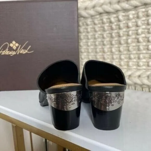 Patricia Nash Black Michaela Slip on Mules Leather Block Heel  Size 6