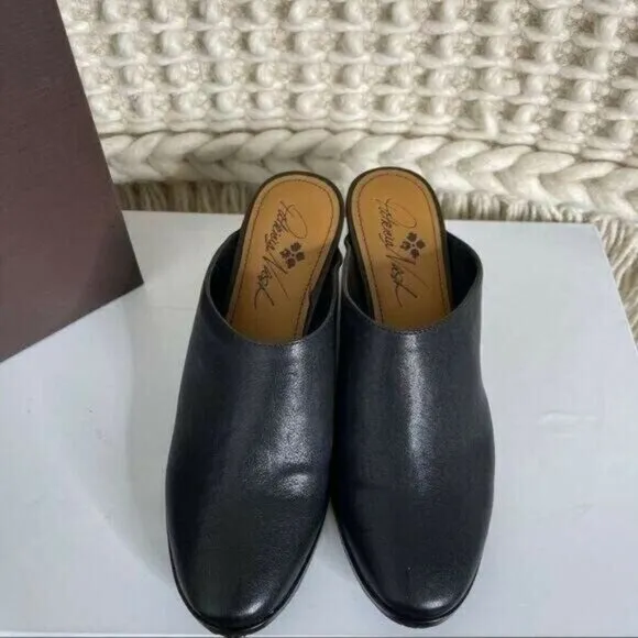 Patricia Nash Black Michaela Slip on Mules Leather Block Heel  Size 6