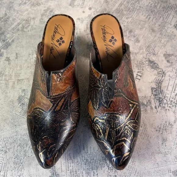 Patricia Nash Ruffina Mule Pumps, Chocolate - Gold tone colors