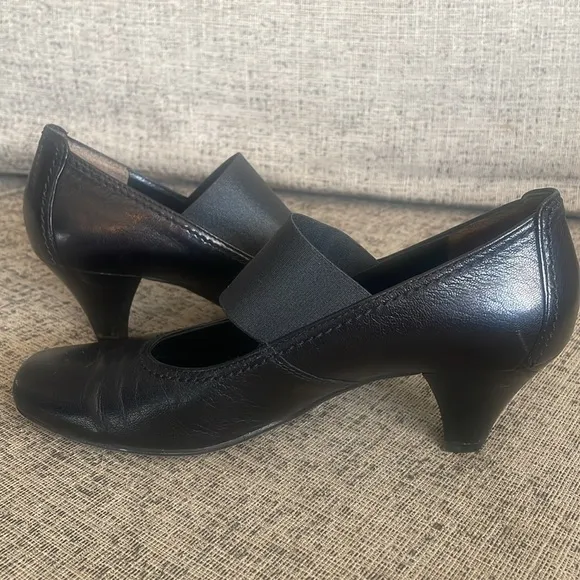 Paul Green Women’s Black Leather Mary Jane Kitten Heels UK Size 3 US 5.5