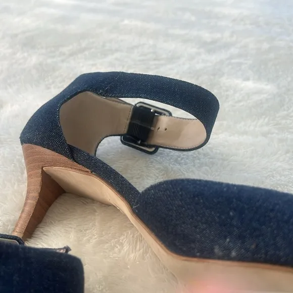 Pella Moda Berlin Denim Modern Sz 11 kitten Heels ankle strap oversized buckle