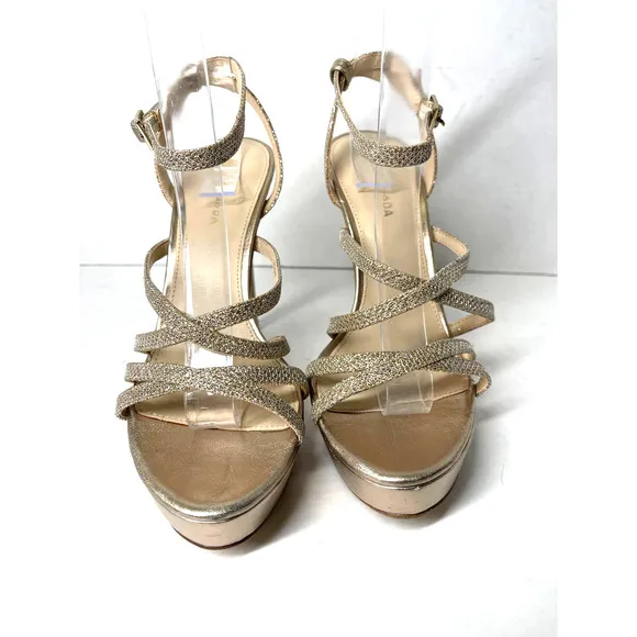 Pelle Moda Champagne Rhinestone Criss Cross Ankle Strap Platform Heels Size 7.5M