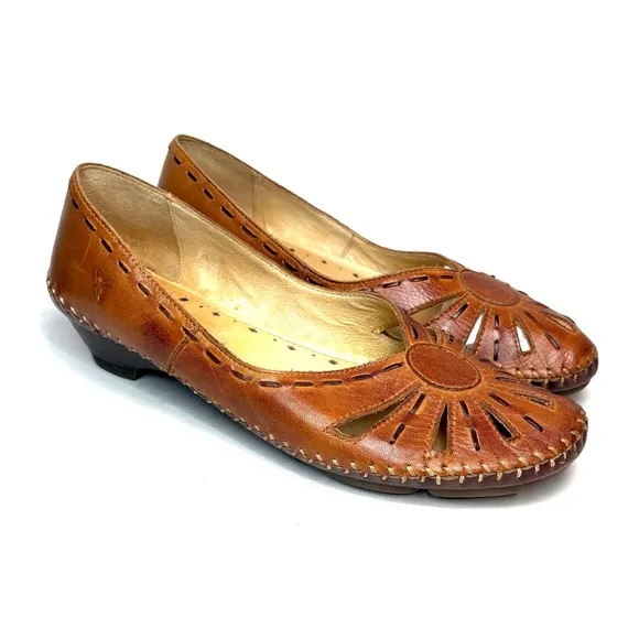 Pikolinos Cognac Leather Kitten Heels | 37