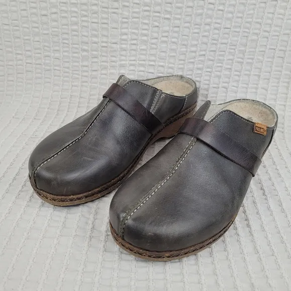 Pikolinos Granada Leather‎ Clogs Women's Size 39 EU / 8.5 US