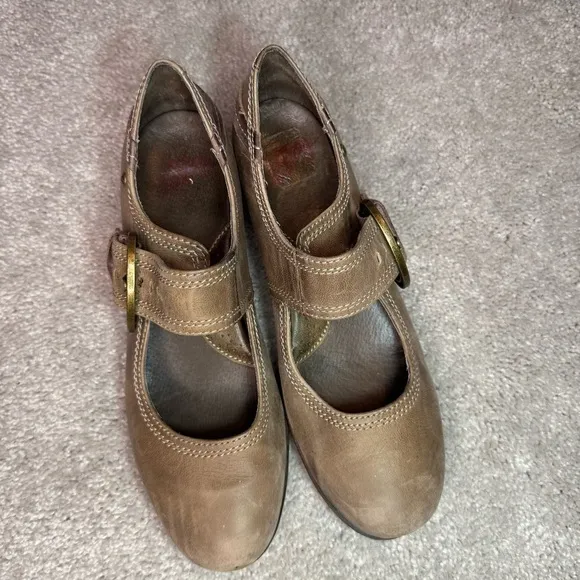 PIKOLINOS Kitten Heels Mary Jane Style Buckle Sz 39 EU 8.5 - 9 US