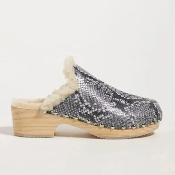 Pilcro Shearling-Lined Clogs US 8