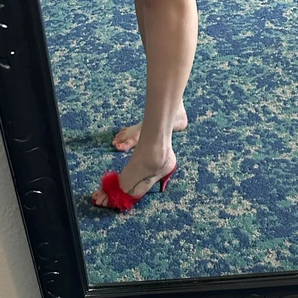 Pinup Vintage feather heels