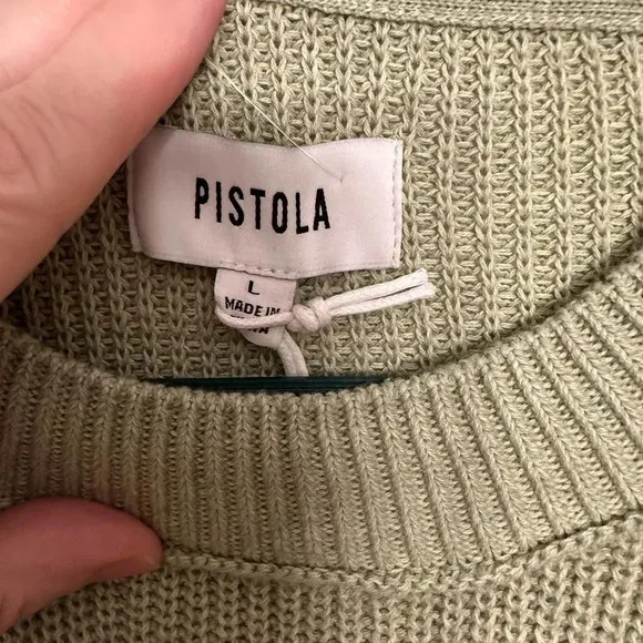 Pistola NWT’s Dayra sweater in Palm. Size large