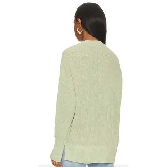 Pistola NWT’s Dayra sweater in Palm. Size large