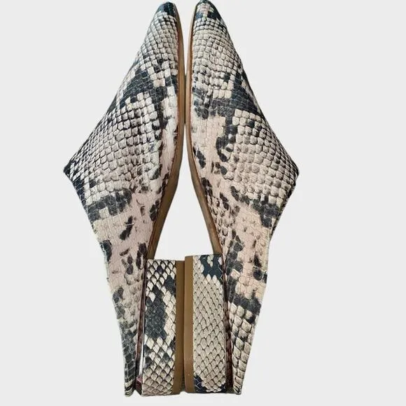 Pour La Victoire Sebina Snakeskin Print Leather Mules Tan Black size 9.5