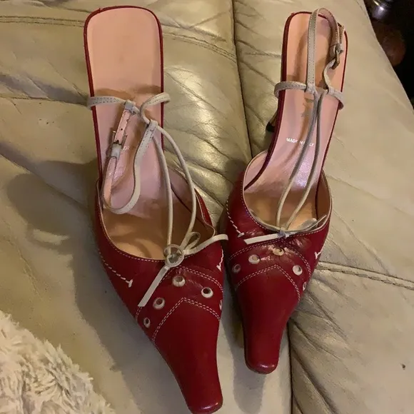 Prada kitten heels size 37 red beige cream