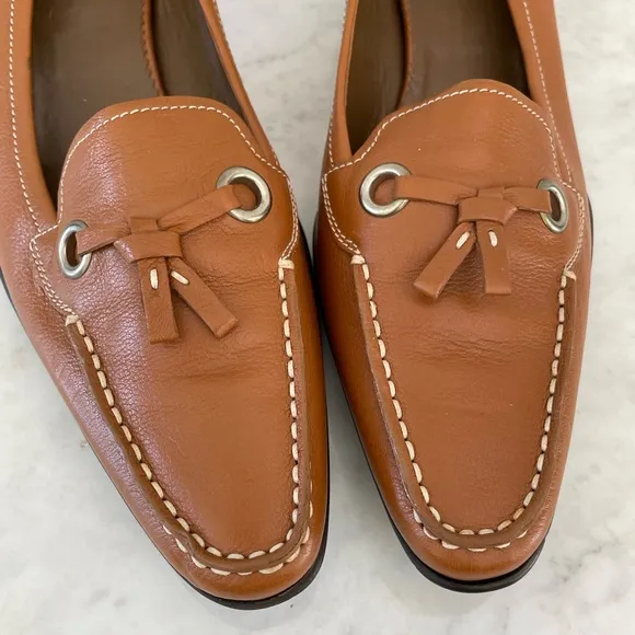 Prada Leather Almond Toe Loafer Kitten Heels Size 41