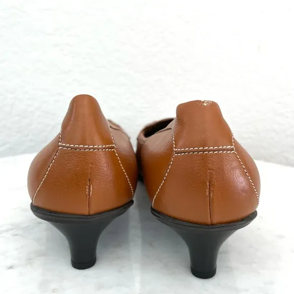 Prada Leather Almond Toe Loafer Kitten Heels Size 41
