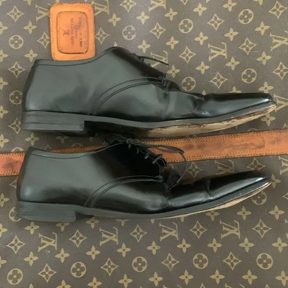 PRADA Modern Oxfords US 10.5 Black Leather Square Toe Lace Shoes