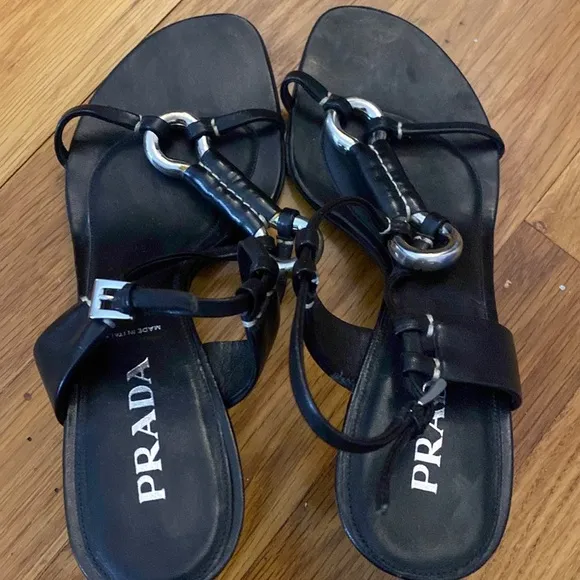 Prada Women’s Black Kitten Heels Size 36.5