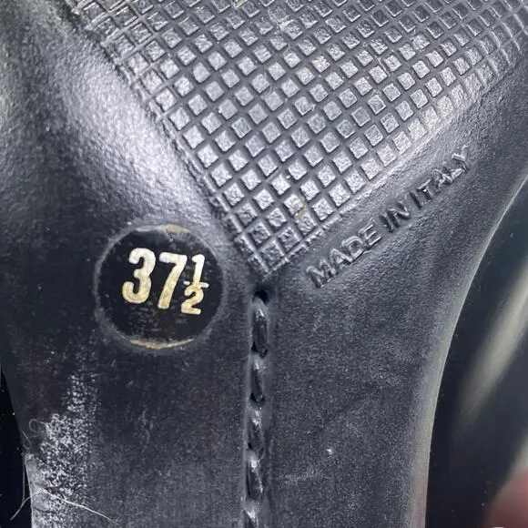 Prada Women’s Black Leather Pointed Toe Kitten Heel Size 37.5 US 7.5