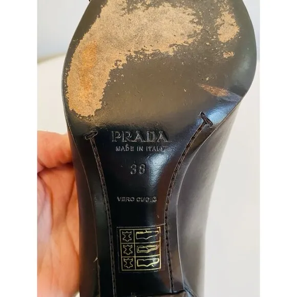 Prada Women's Size 38 / US 8 Black Buckle Kitten Heels Leather Made in Italy