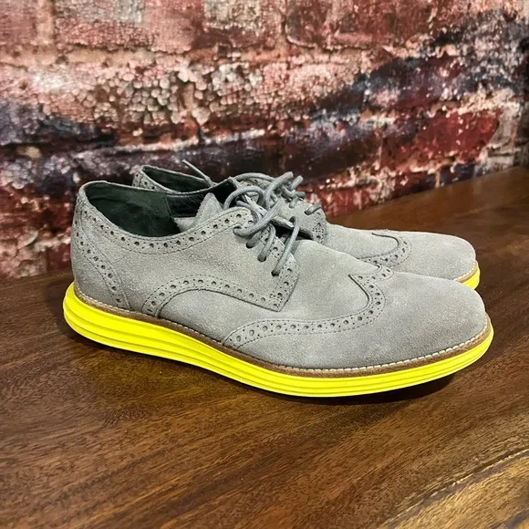 PREOWNED Men’s Cole Haan Zerogrand Wingtip Oxfords