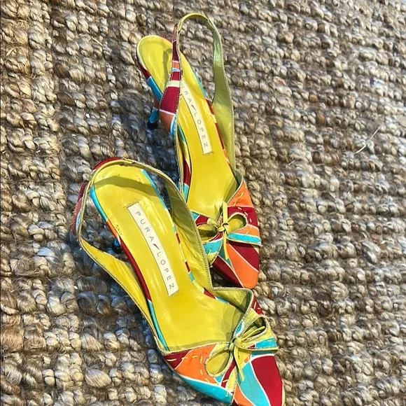 Pura Lopez 90s Vintage Pucci Inspired Sling Back Kitten Heels Size 36