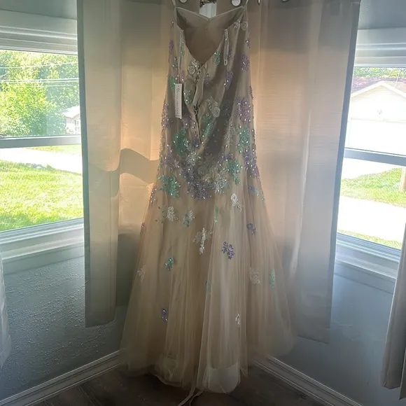 RACHEL ALLAN Strapless Beaded Floral Lace Appliqué Nude Tulle Prom Gown NWT