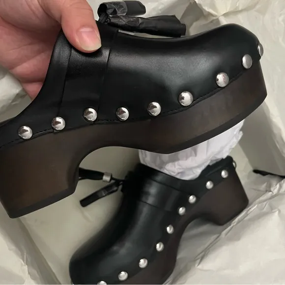 Rag &amp; Bone Johannes Clog - Black Leather Platform Clogs with Tassels