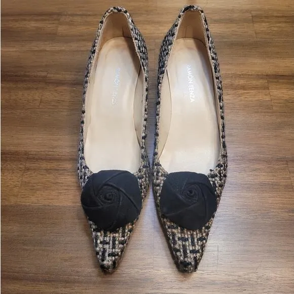Ramon Tenza Vintage 90s Y2K Kitten Heels Black &amp; Tan Pointed Toe Size 6B