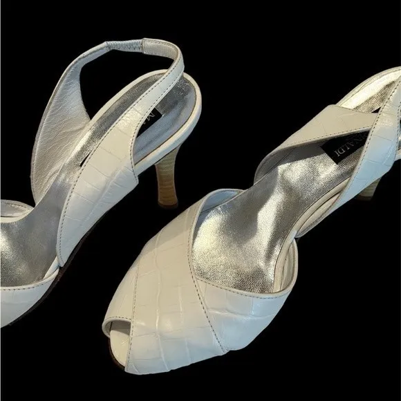 RARE VTG Marina Rinaldi White Patent Crocodile Pattern Peep Toe Slingbac…