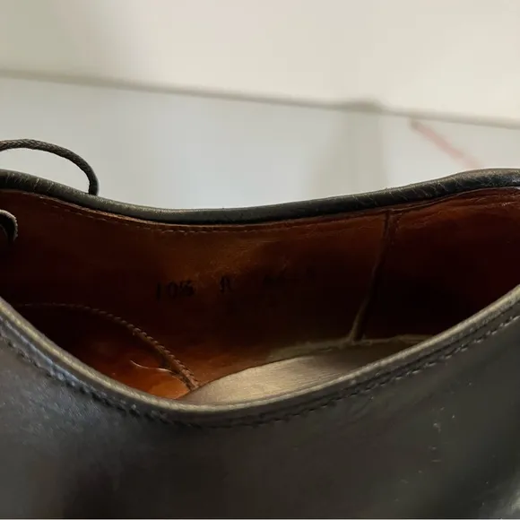 RECRAFTED Allen Edmonds Park Avenue (Men’s 10 A) Black Leather Cap Toe Oxfords