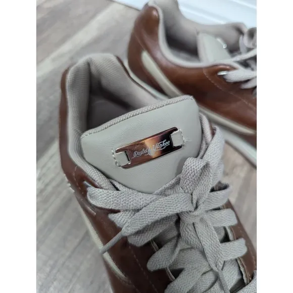 Reebok Daddy Yankee DY Leather Beige Brown Shoes Mens 11 No Box Y2K 10-160292