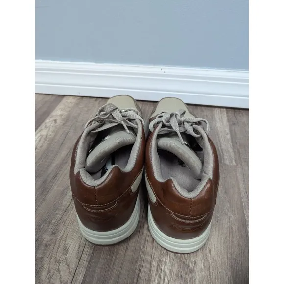 Reebok Daddy Yankee DY Leather Beige Brown Shoes Mens 11 No Box Y2K 10-160292