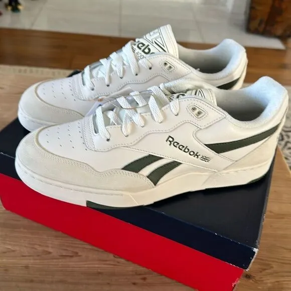 Reebok Unisex Adult BB 4000 II Basketball Shoe NEW vintage chalk/Varsity Green