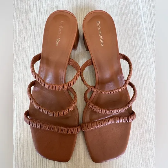 Reformation Assunta Strapped Block Heels in Tan/Pecan
