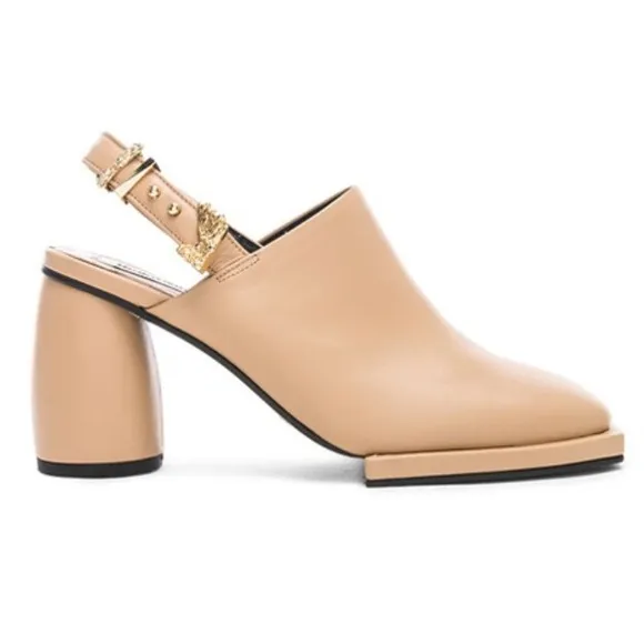 Reike Nen Women’s Leather Beige Square Platform Strap Mules. NWOB. Size 39/9US