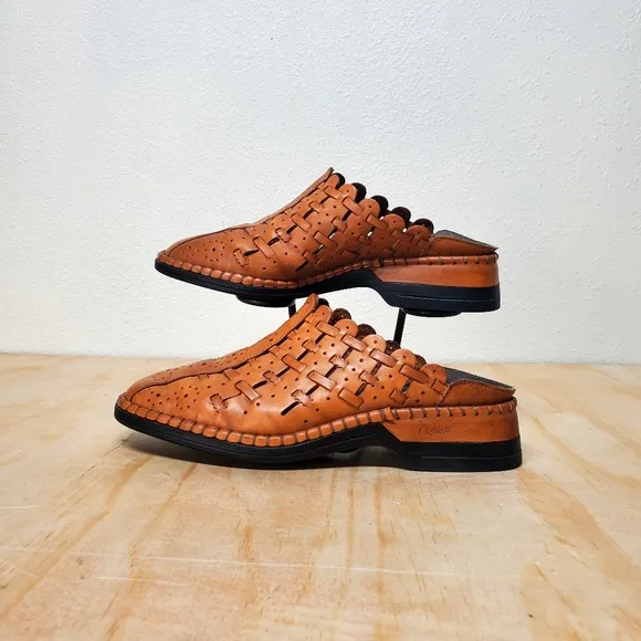 Rieker Antistress Caramel Leather Slip-on Mules Shoes Size 39  8 - 8.5