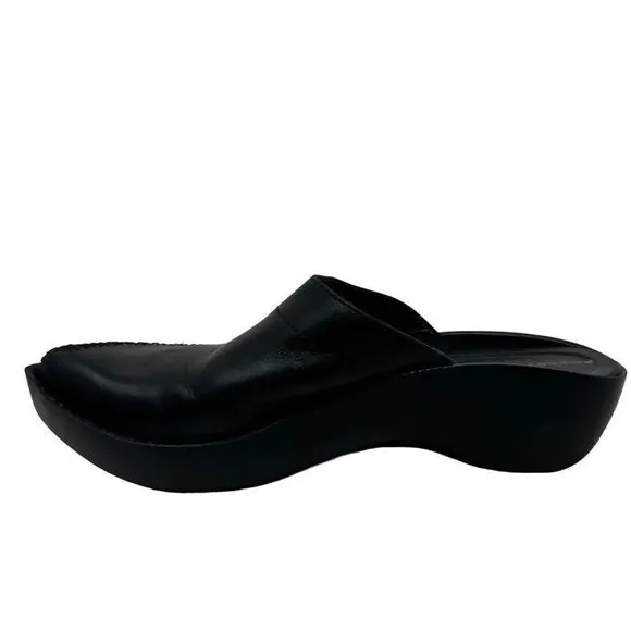 Robert Clergerie Paris womens clogs mules size 9.5 Black leather